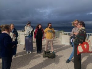 meeting, young people